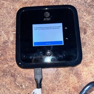 netgear Black Portable Mobile Wi‑Fi Hotspot Router